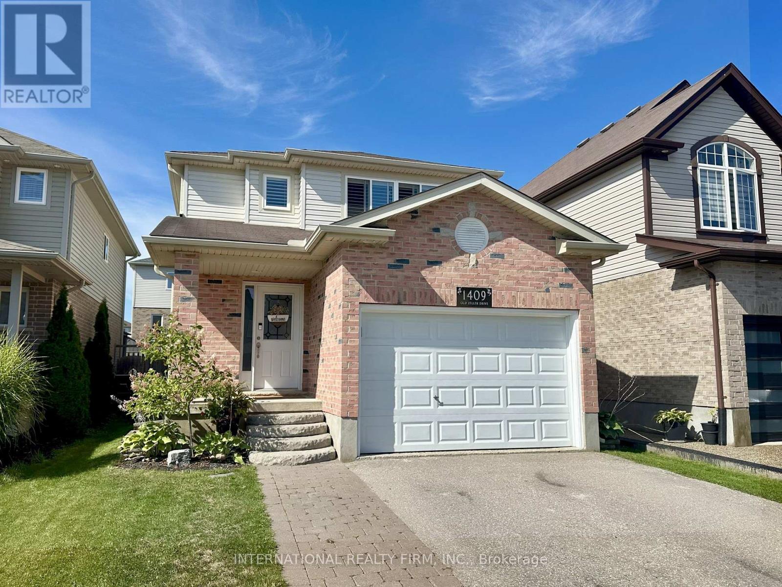 1409 Old Zeller Drive, Kitchener, Ontario  N2A 4M8 - Photo 3 - X12410974