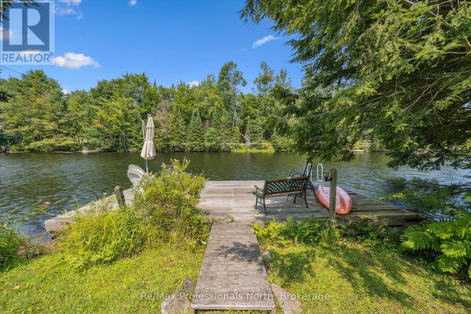 1042 River Haven Road, Bracebridge, Ontario  P1L 1X1 - Photo 3 - X12331846