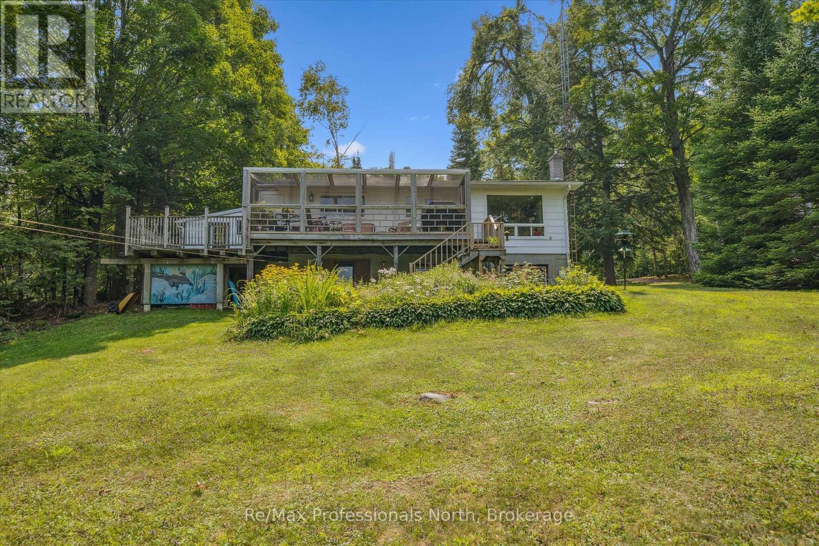 1042 River Haven Road, Bracebridge, Ontario  P1L 1X1 - Photo 34 - X12331846