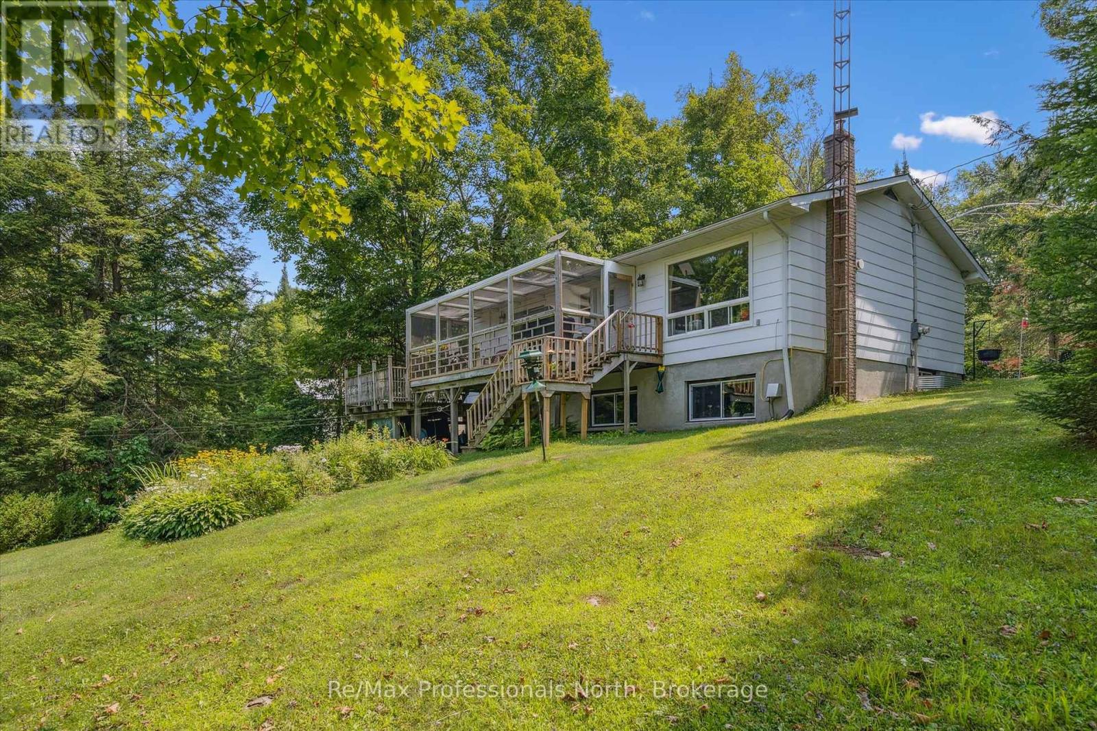 1042 River Haven Road, Bracebridge, Ontario  P1L 1X1 - Photo 33 - X12331846