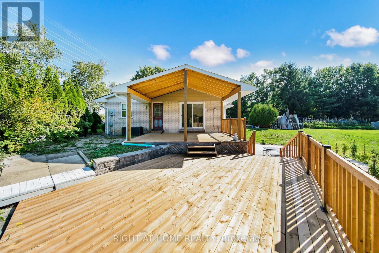 1905 Lockhart Road, Innisfil, Ontario  L9S 3G1 - Photo 33 - N12410999