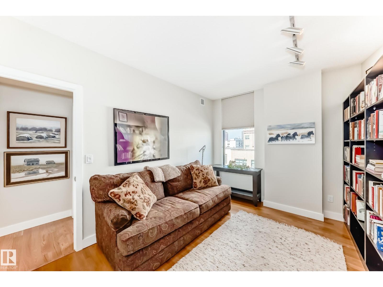 #404 10028 119 St Nw, Edmonton, Alberta  T5K 1Y8 - Photo 47 - E4458246