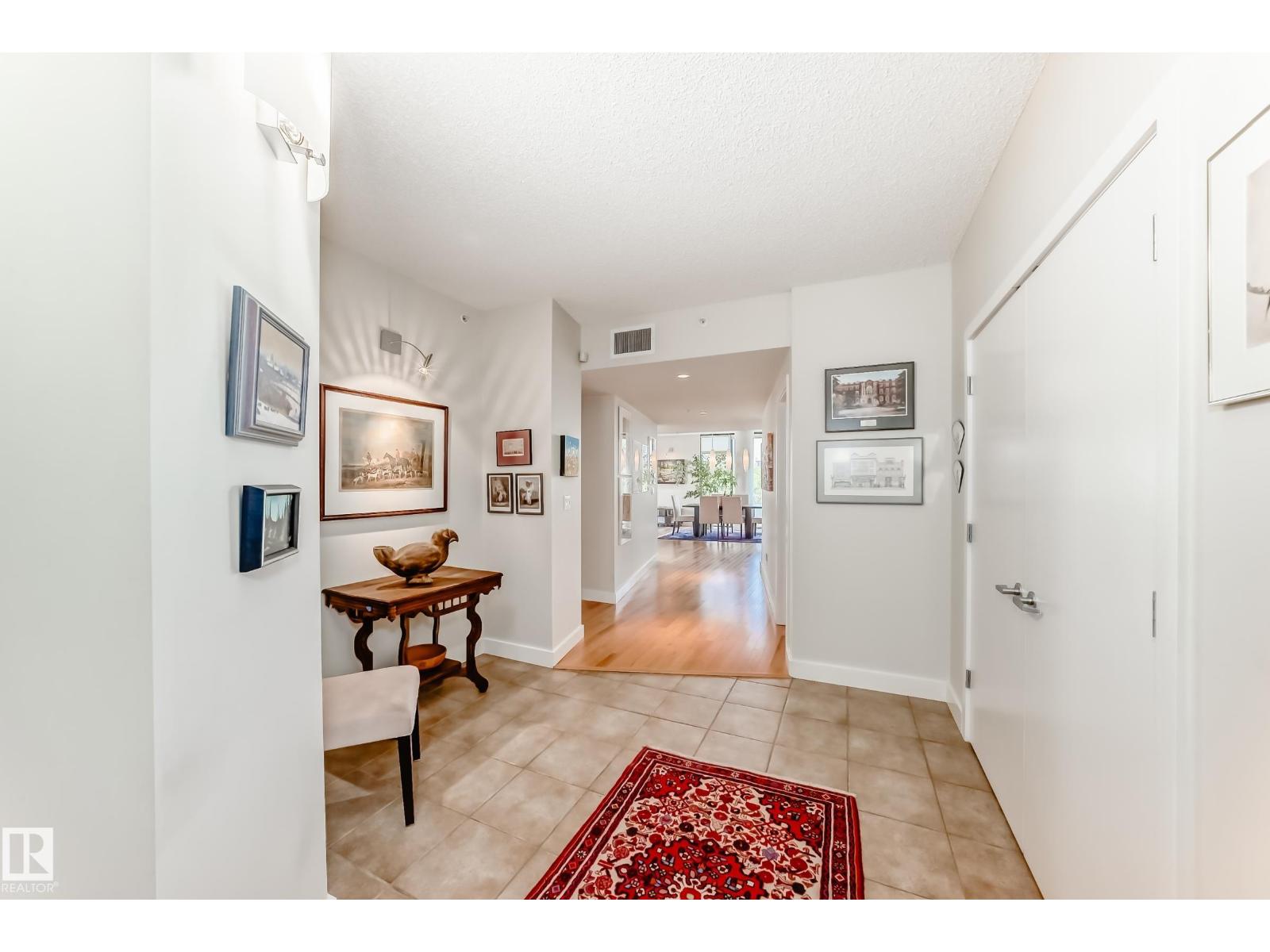 #404 10028 119 St Nw, Edmonton, Alberta  T5K 1Y8 - Photo 7 - E4458246