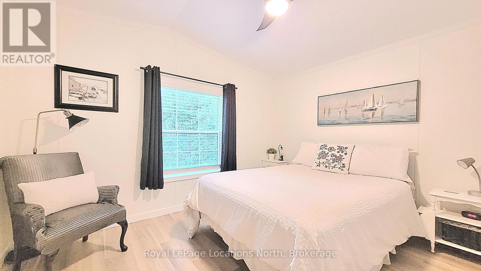 91 Georgian Glen Drive, Wasaga Beach, Ontario  L9Z 1K8 - Photo 13 - S12340328
