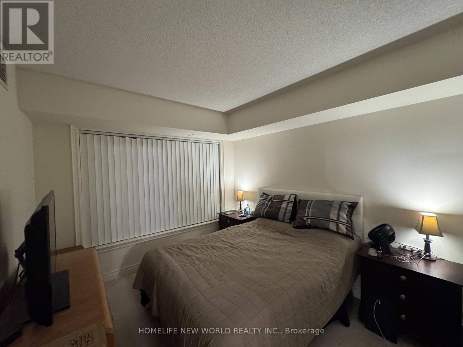 309 - 701 Sheppard Avenue W, Toronto, Ontario  M3H 0B2 - Photo 8 - C12365735