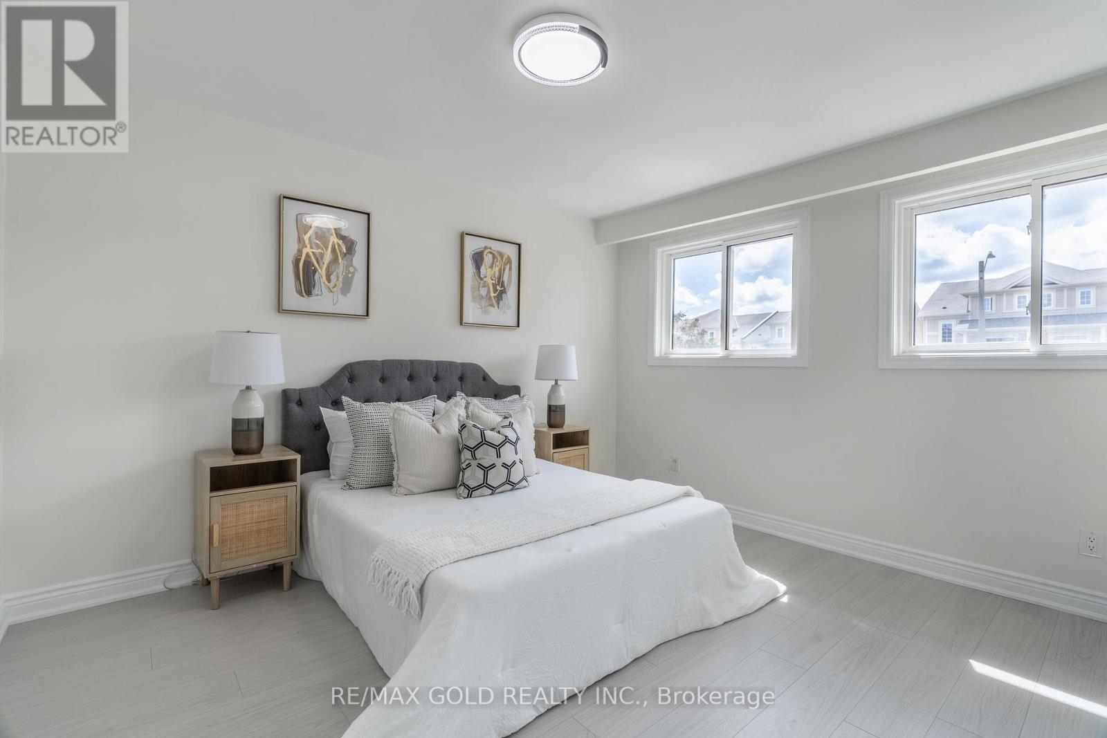 384 Westwood Drive, Kitchener, Ontario  N2M 2L6 - Photo 20 - X12402632
