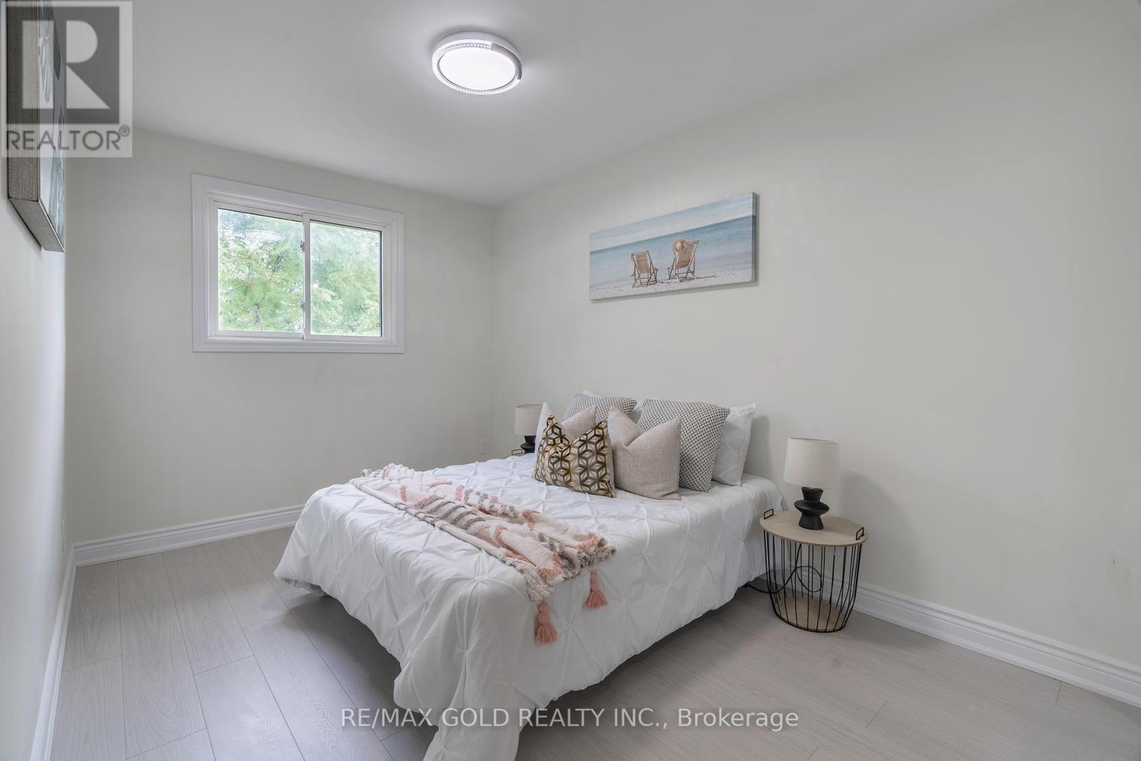 384 Westwood Drive, Kitchener, Ontario  N2M 2L6 - Photo 26 - X12402632