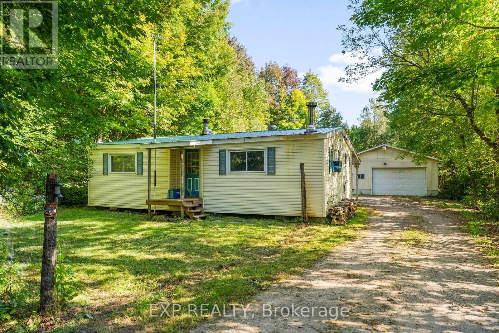 1698 Pucker Street, Admaston/bromley, Ontario  K7V 3Z9 - Photo 1 - X12411015