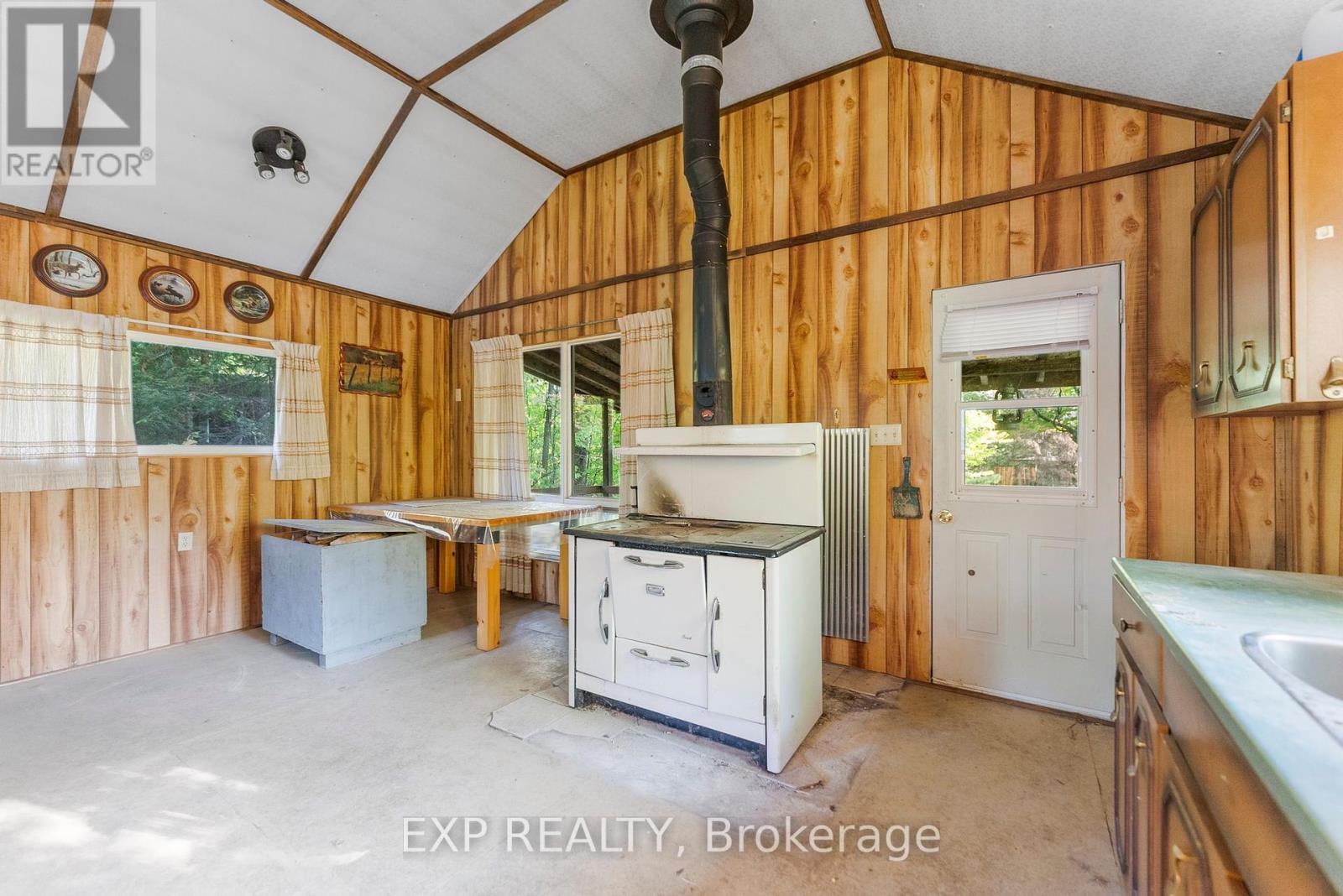 1698 Pucker Street, Admaston/bromley, Ontario  K7V 3Z9 - Photo 11 - X12411015