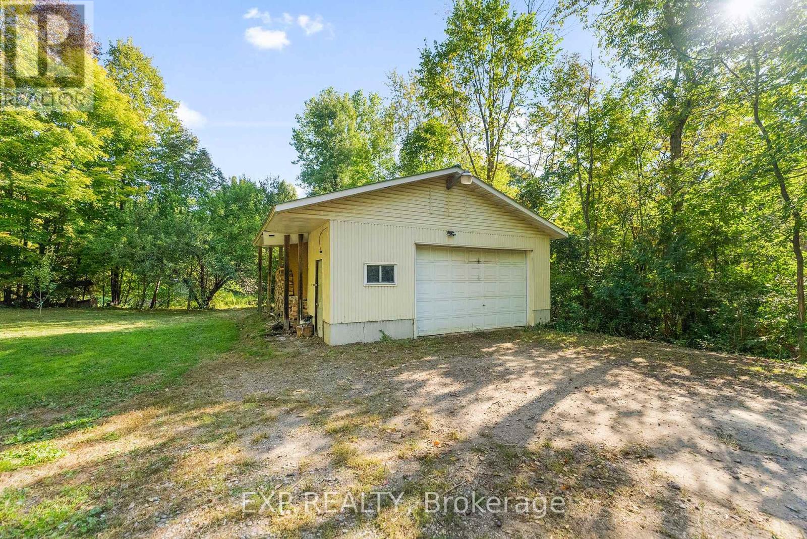 1698 Pucker Street, Admaston/bromley, Ontario  K7V 3Z9 - Photo 4 - X12411015