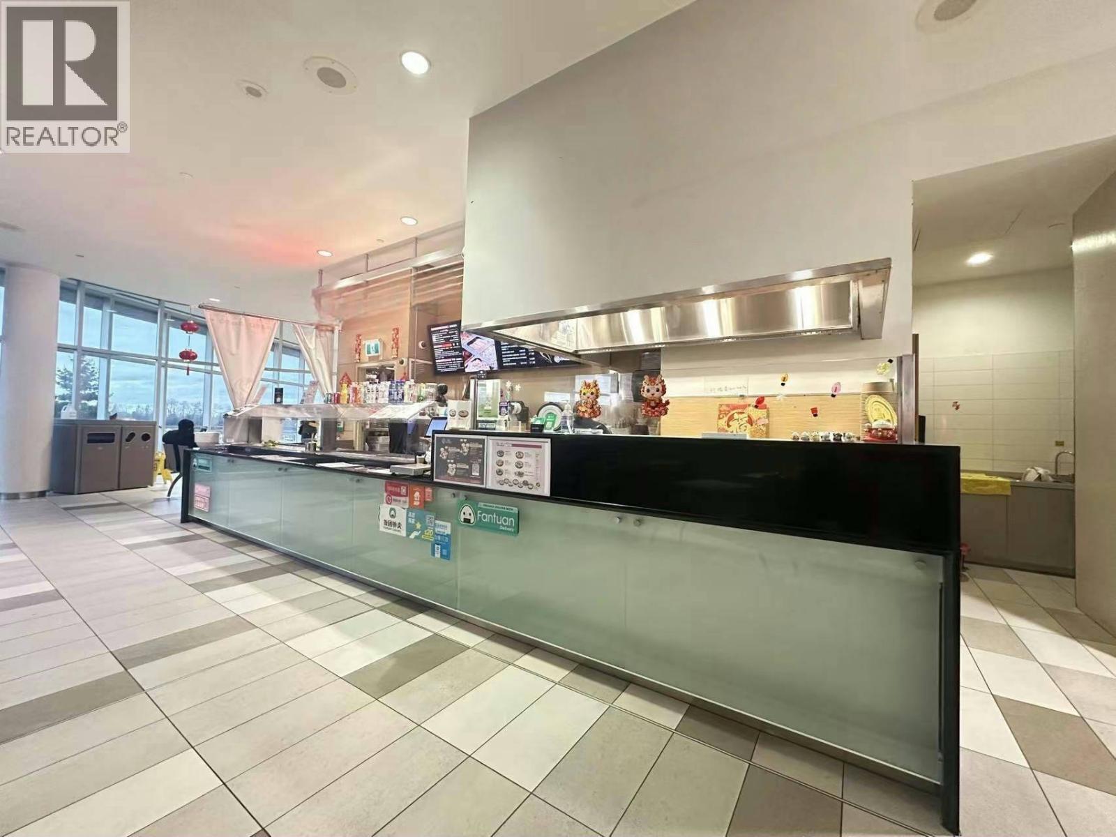 3310 4000 NO. 3 ROAD, Richmond, British Columbia