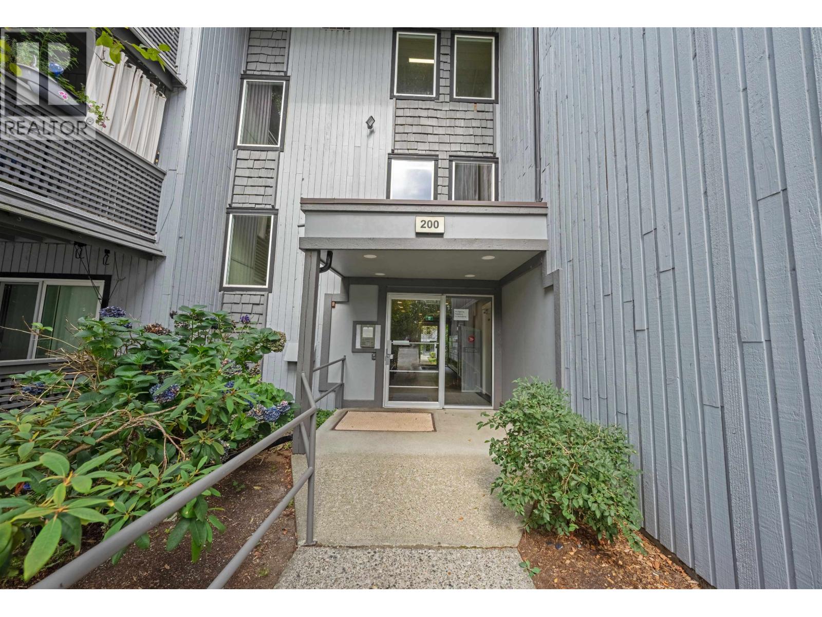 141 200 Westhill Place, Port Moody, British Columbia  V3H 1V2 - Photo 2 - R3047356