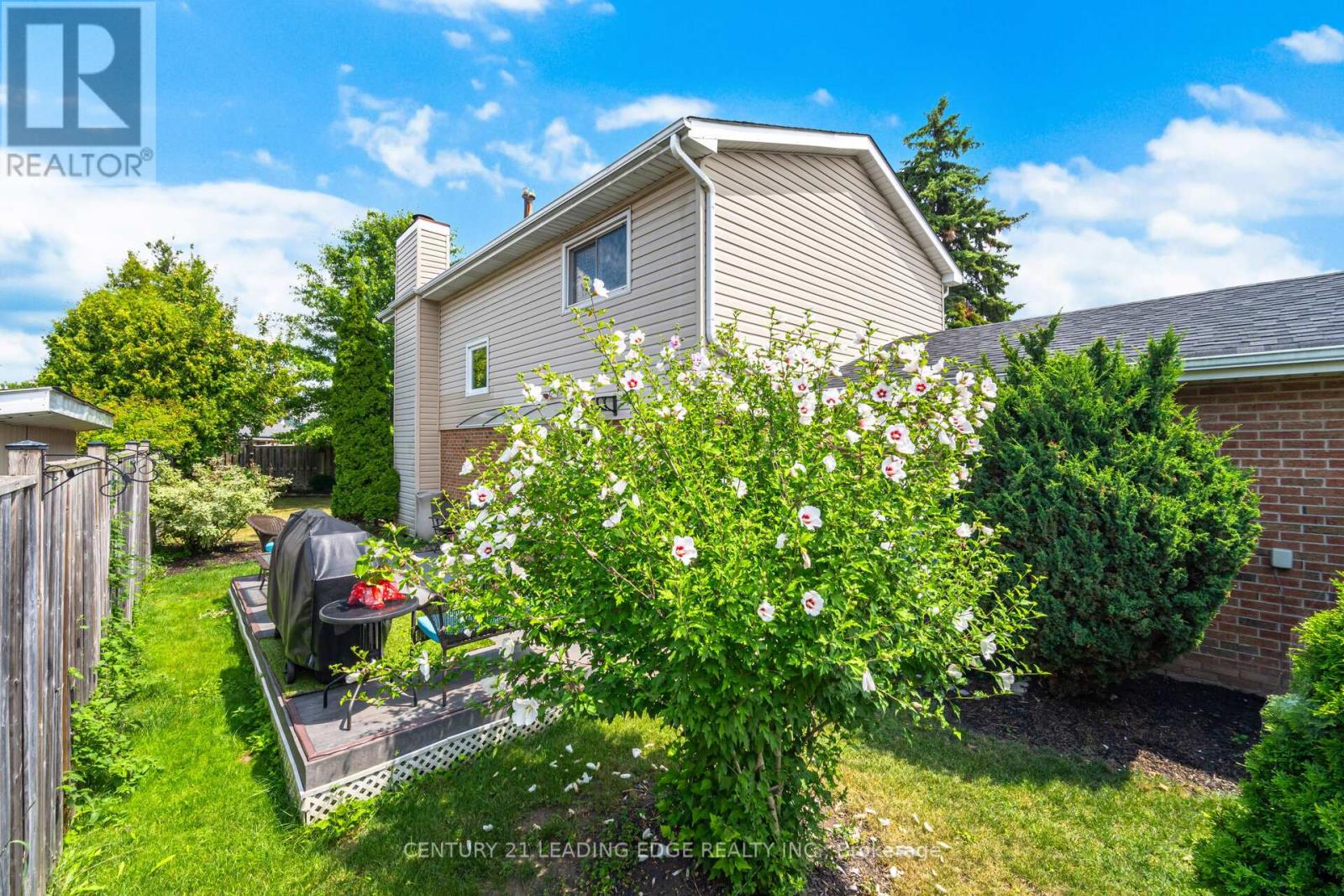 6303 Neuchatel Road, Mississauga, Ontario  L5N 2J7 - Photo 41 - W12411033