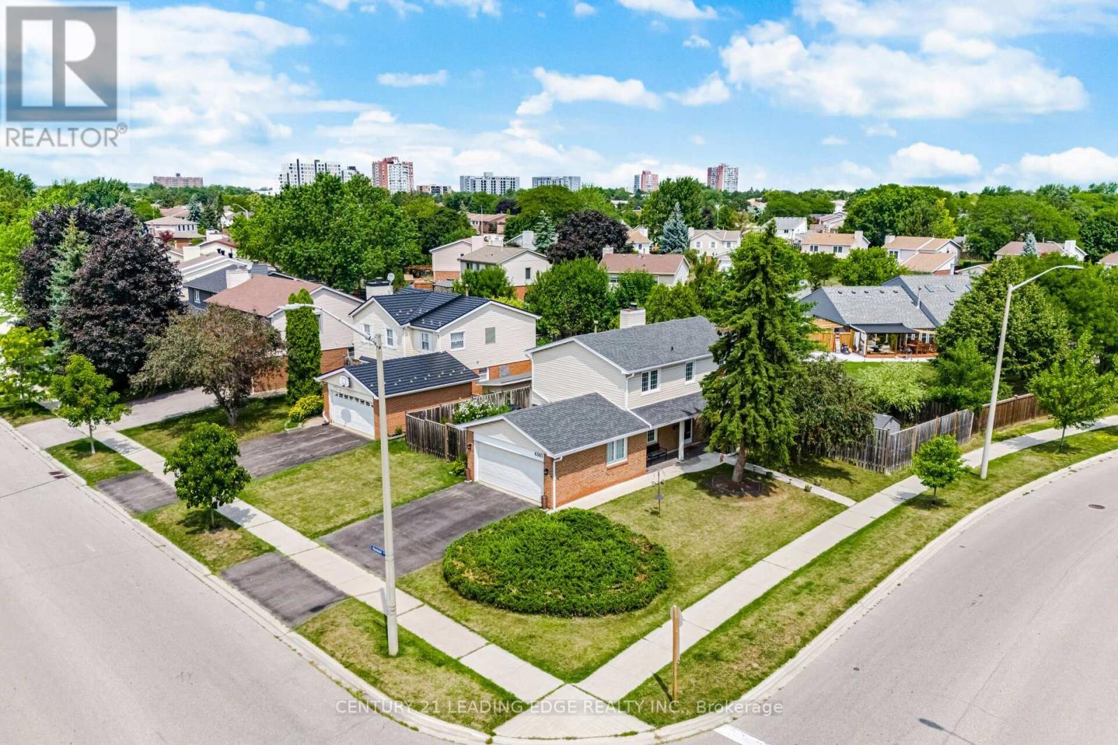 6303 Neuchatel Road, Mississauga, Ontario  L5N 2J7 - Photo 47 - W12411033