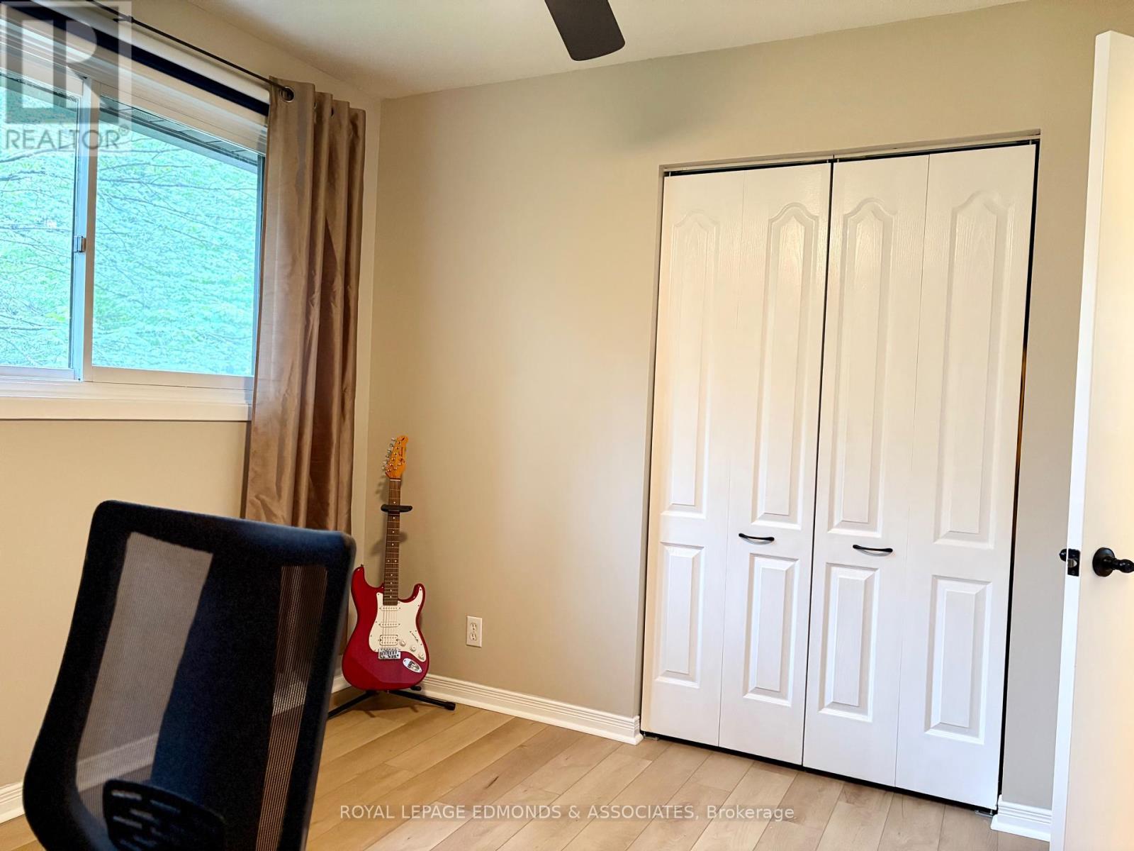 19 Selley Street, Petawawa, Ontario  K8H 3G9 - Photo 20 - X12355602