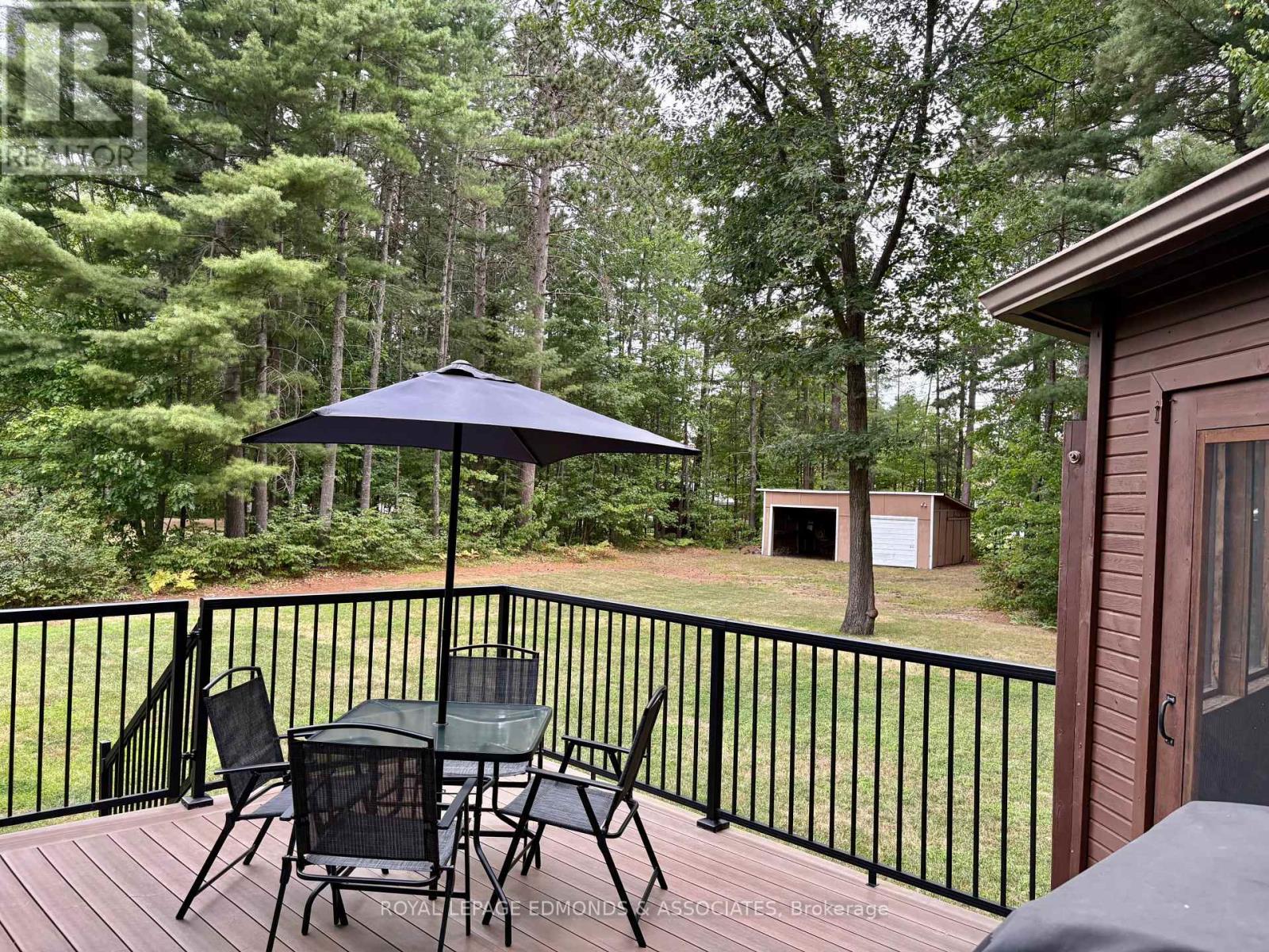 19 Selley Street, Petawawa, Ontario  K8H 3G9 - Photo 35 - X12355602