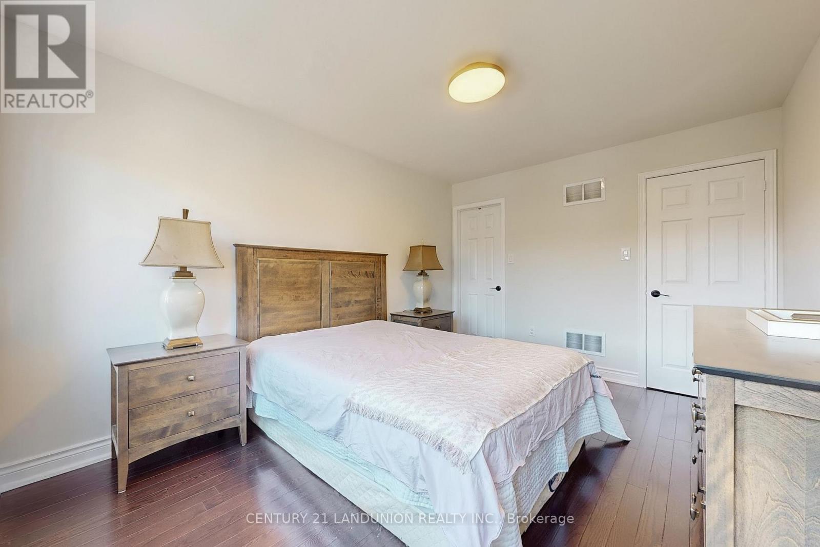 101 Gar Lehman Avenue, Whitchurch-Stouffville, Ontario  L4A 0W9 - Photo 17 - N12410181