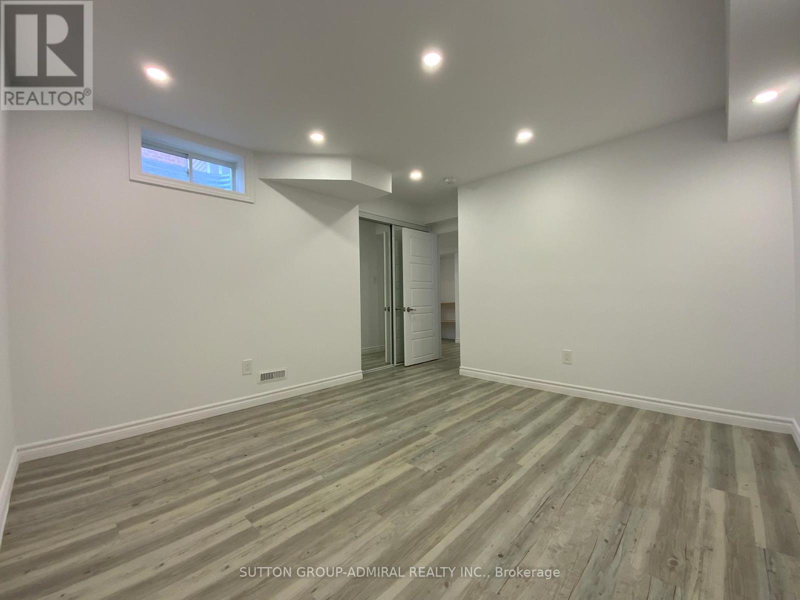 10 Beatty Avenue, Thorold, Ontario  L3B 0E9 - Photo 43 - X12411020