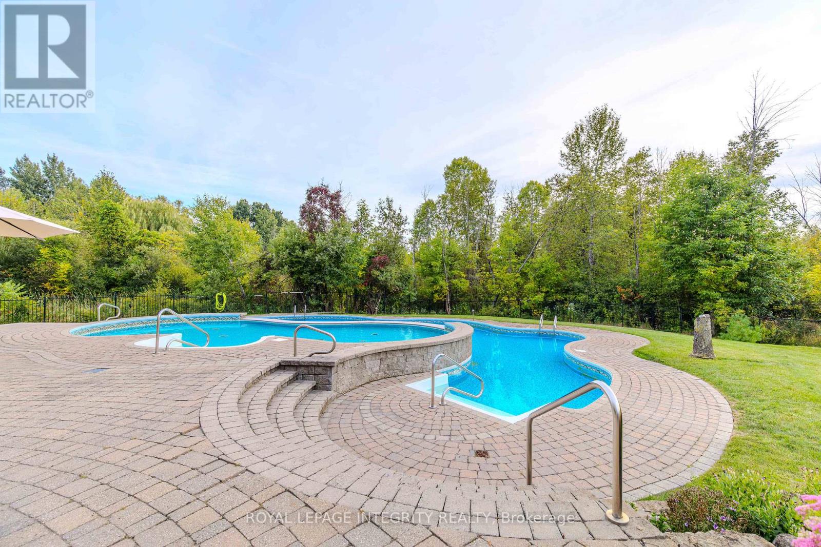 5884 Earlscourt Crescent, Ottawa, Ontario  K4M 1K2 - Photo 48 - X12411030