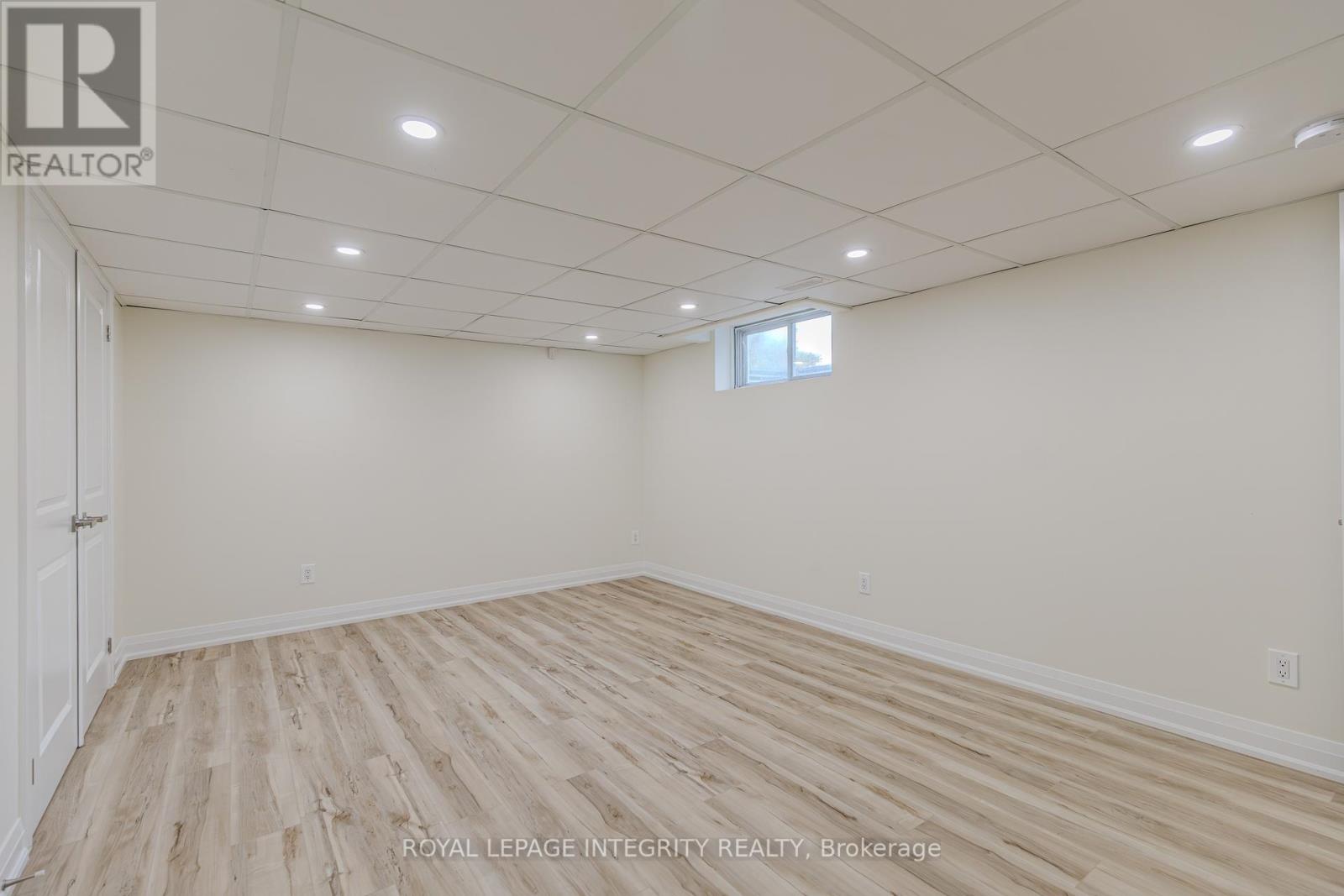 5884 Earlscourt Crescent, Ottawa, Ontario  K4M 1K2 - Photo 46 - X12411030