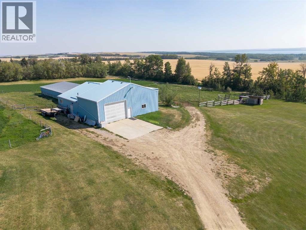 40017 Rr23, Rural Lacombe County, Alberta  T0C 0J0 - Photo 3 - A2254489