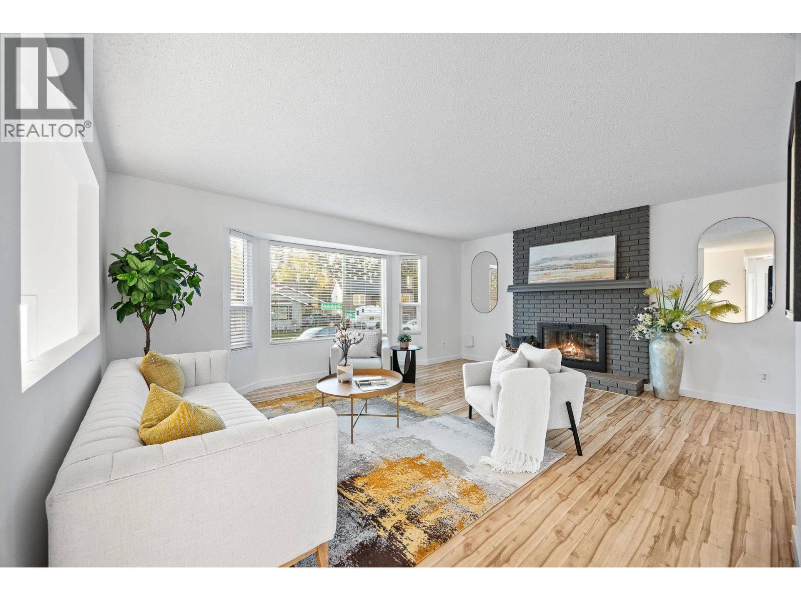 1317 Hornby Street, Coquitlam, British Columbia  V3E 1V3 - Photo 7 - R3049387