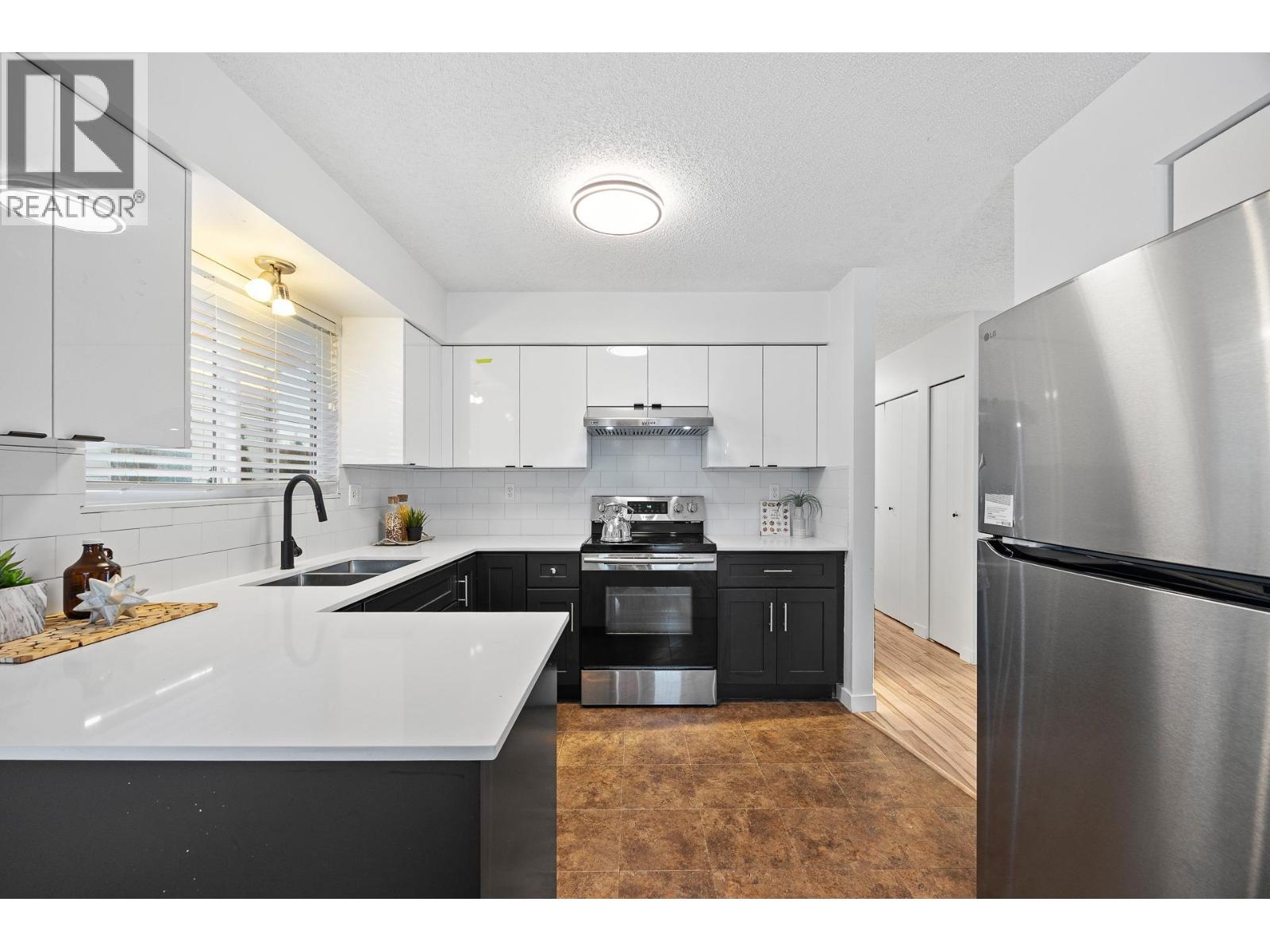 1317 Hornby Street, Coquitlam, British Columbia  V3E 1V3 - Photo 11 - R3049387