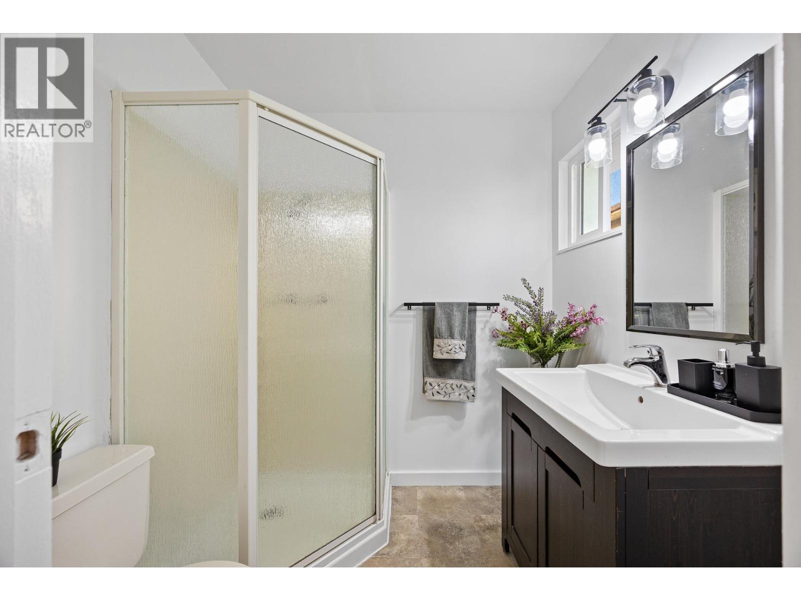 1317 Hornby Street, Coquitlam, British Columbia  V3E 1V3 - Photo 16 - R3049387