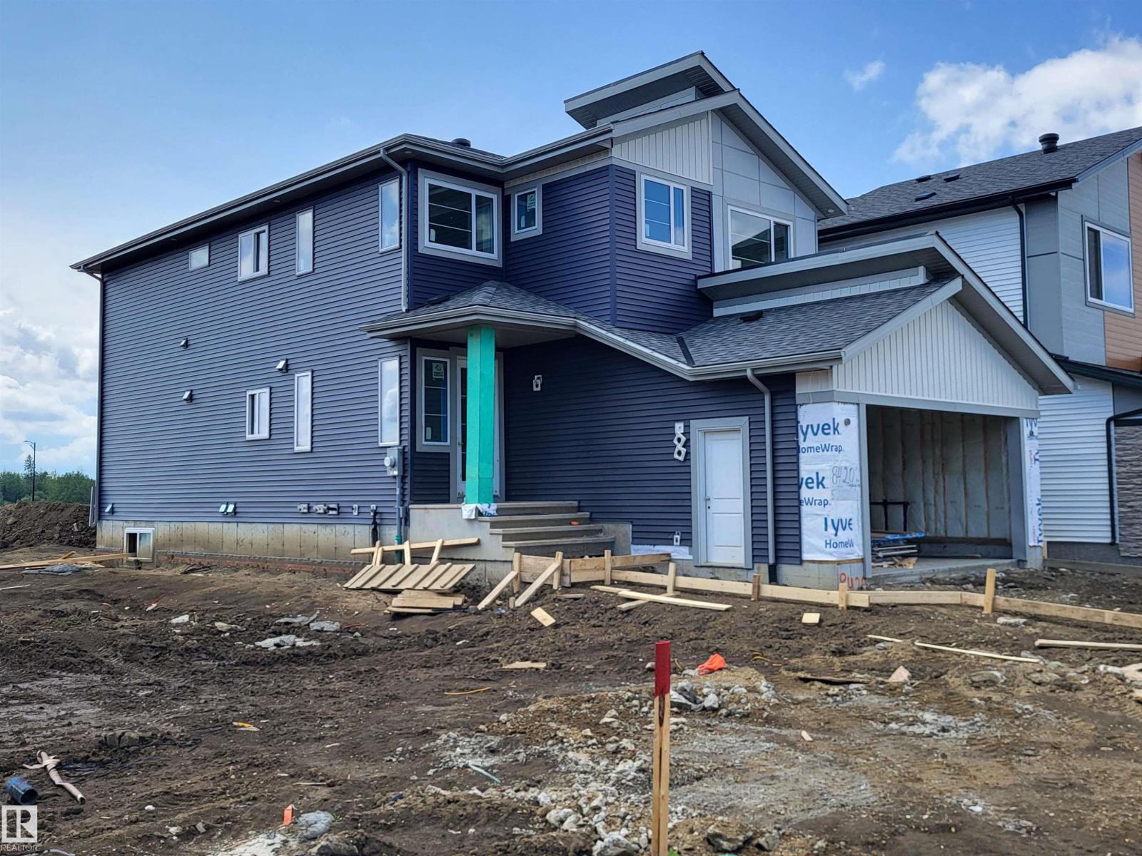 8420 MAYDAY LINK SW, Edmonton, Alberta