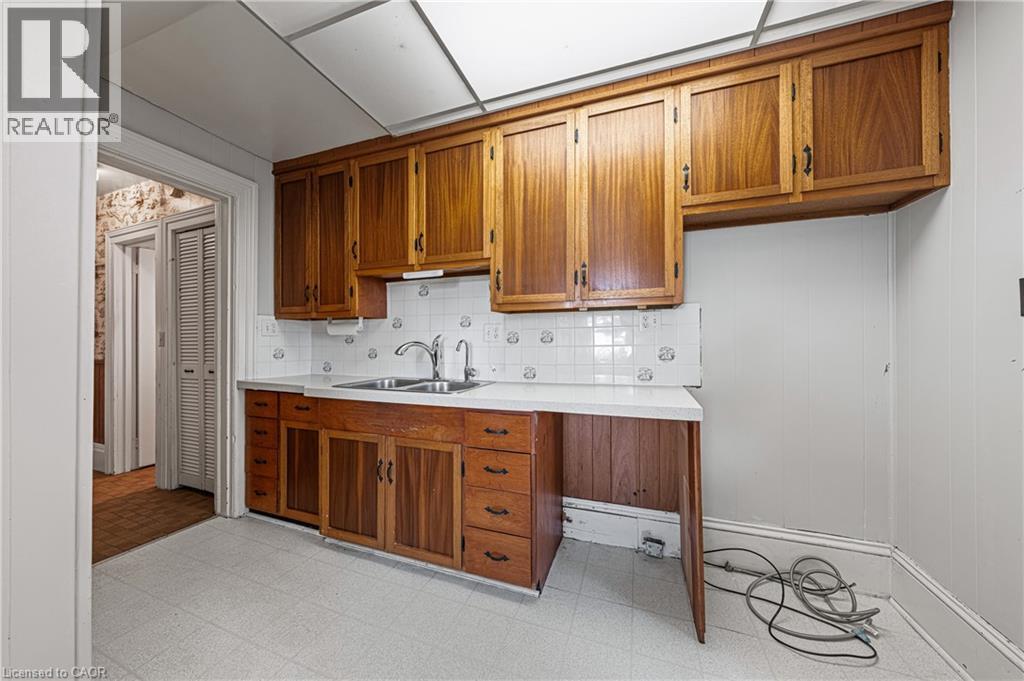 26 Dumfries Street, Cambridge, Ontario  N1S 1Y7 - Photo 12 - 40767761