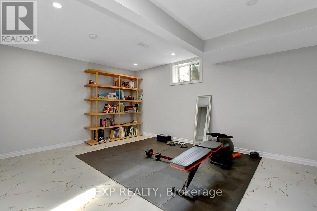 228 Hidden Meadow Avenue, Ottawa, Ontario  K1T 0C2 - Photo 39 - X12411068