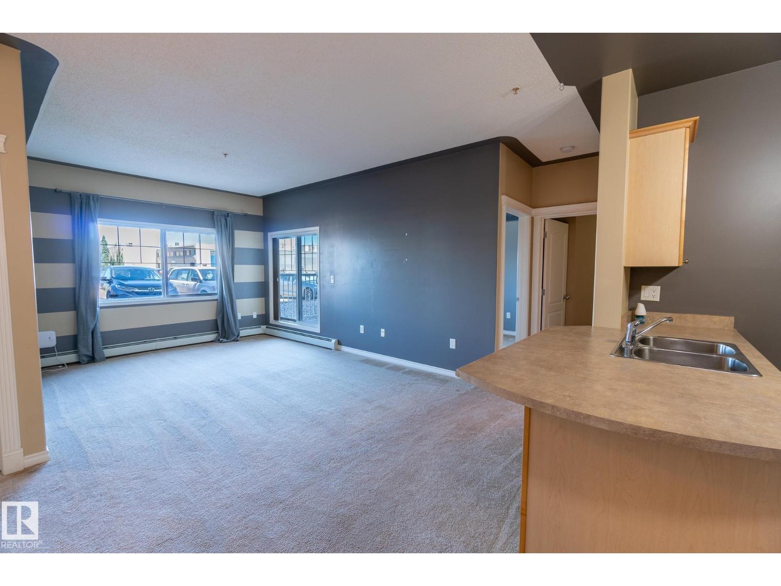 #118 16807 100 Av Nw, Edmonton, Alberta  T5P 4Z6 - Photo 2 - E4458254