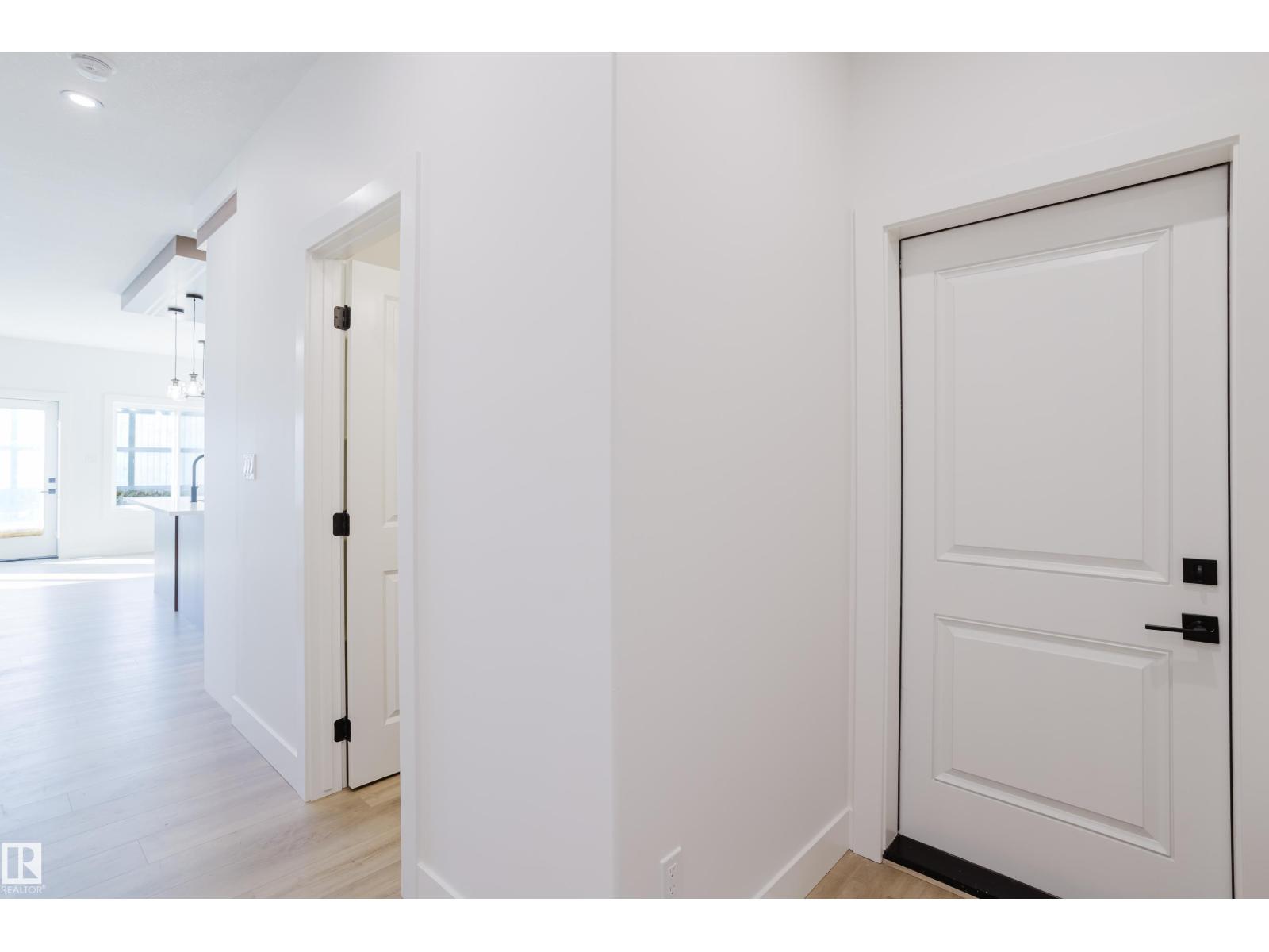 284 Munn Wy, Leduc, Alberta  T9E 1V1 - Photo 6 - E4458255