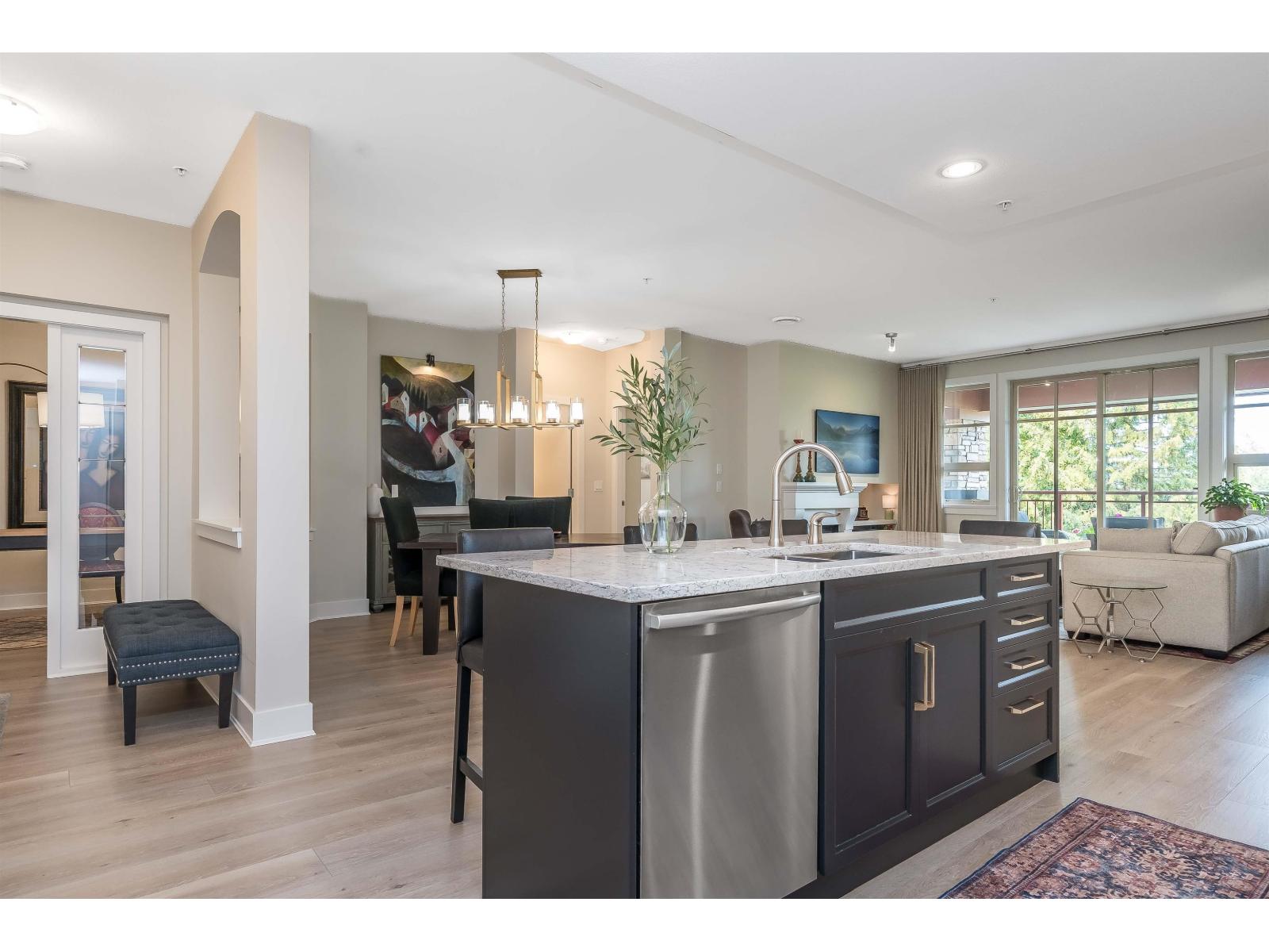 208 16477 64 Avenue, Surrey, British Columbia  V3S 6V7 - Photo 9 - R3048155