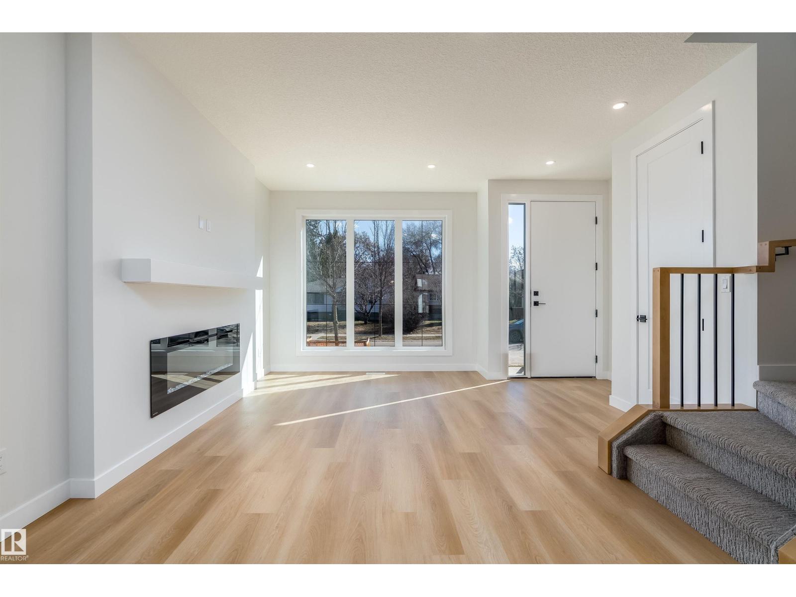 9540 148 St Nw, Edmonton, Alberta  T5N 3E4 - Photo 3 - E4458258