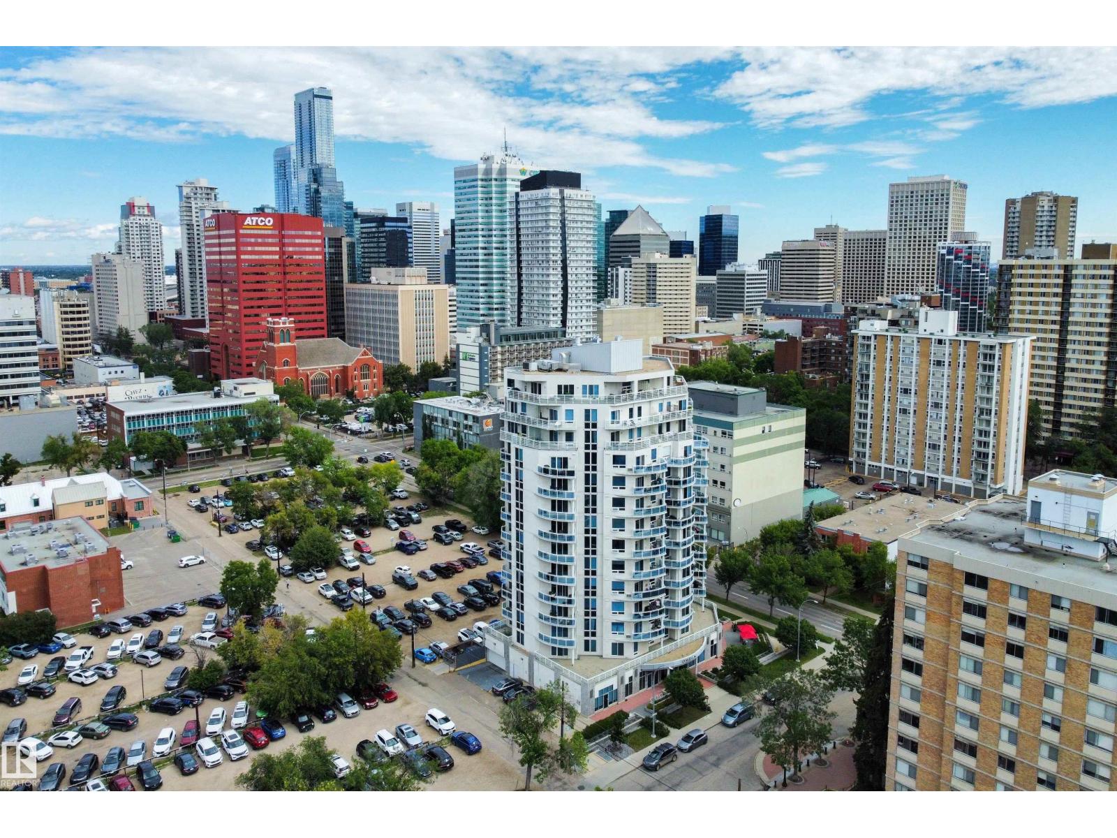 #901 10504 99 Av Nw, Edmonton, Alberta  T5K 1B2 - Photo 3 - E4458259