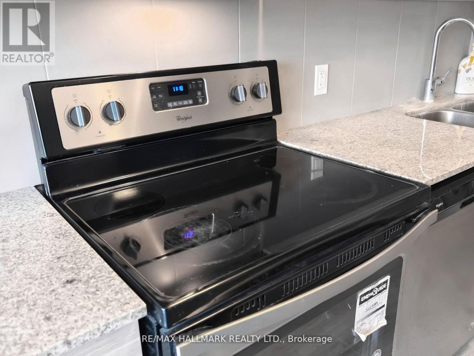 207 - 308 Lester Street, Waterloo, Ontario  N2L 3W6 - Photo 6 - X12411069
