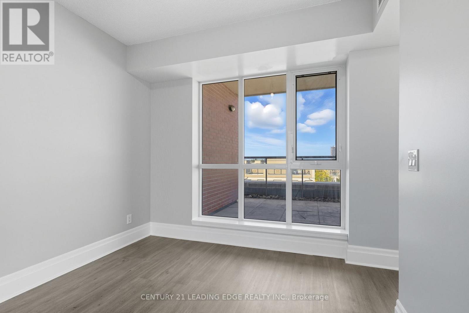 505 - 21 Upper Duke Crescent, Markham, Ontario  L6G 0B7 - Photo 15 - N12408525