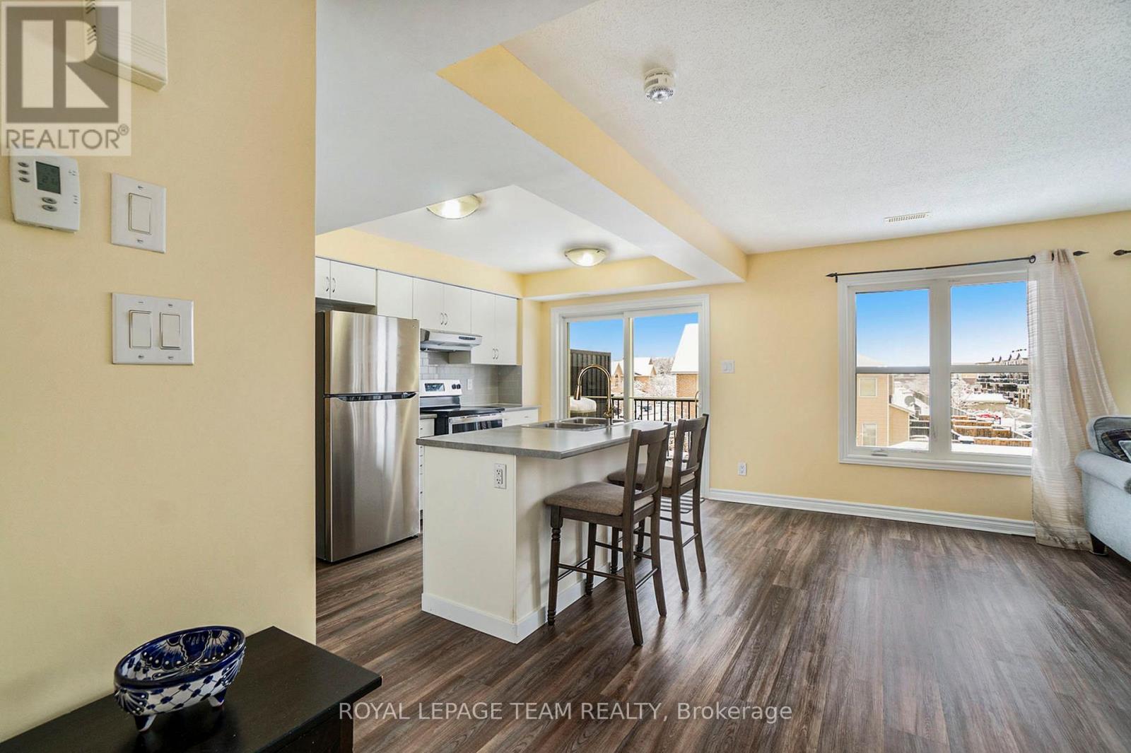 283 Infusion Private, Ottawa, Ontario  K2J 5X3 - Photo 10 - X12411108