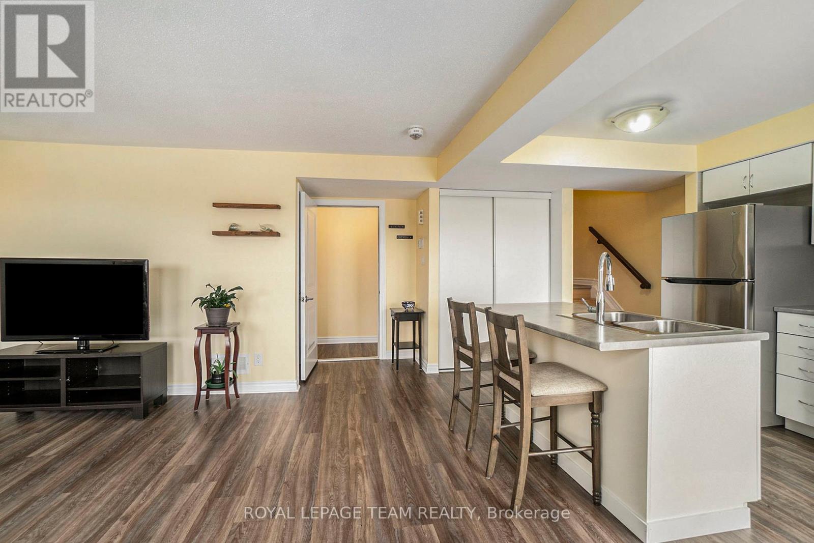 283 Infusion Private, Ottawa, Ontario  K2J 5X3 - Photo 12 - X12411108