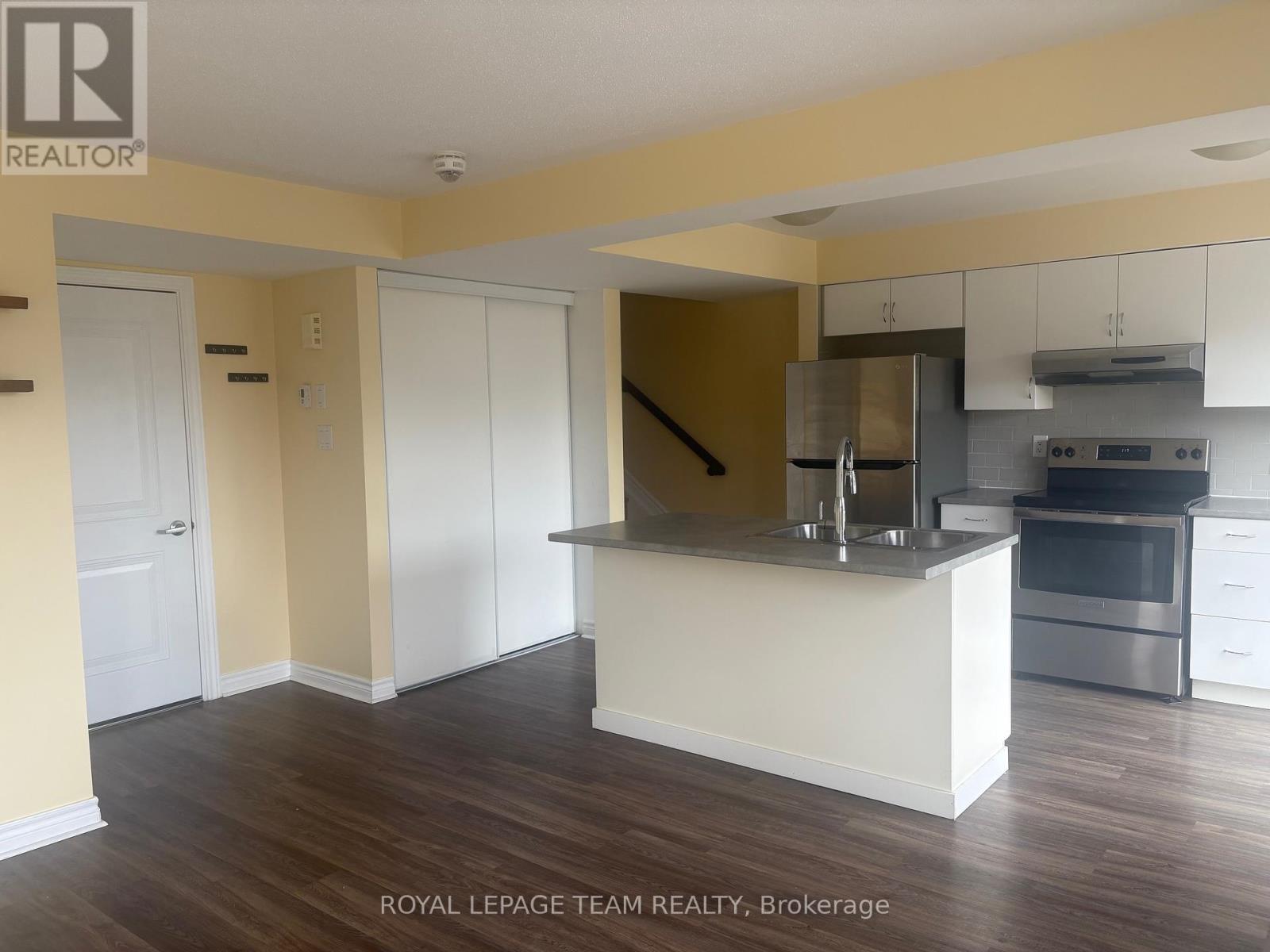 283 Infusion Private, Ottawa, Ontario  K2J 5X3 - Photo 16 - X12411108