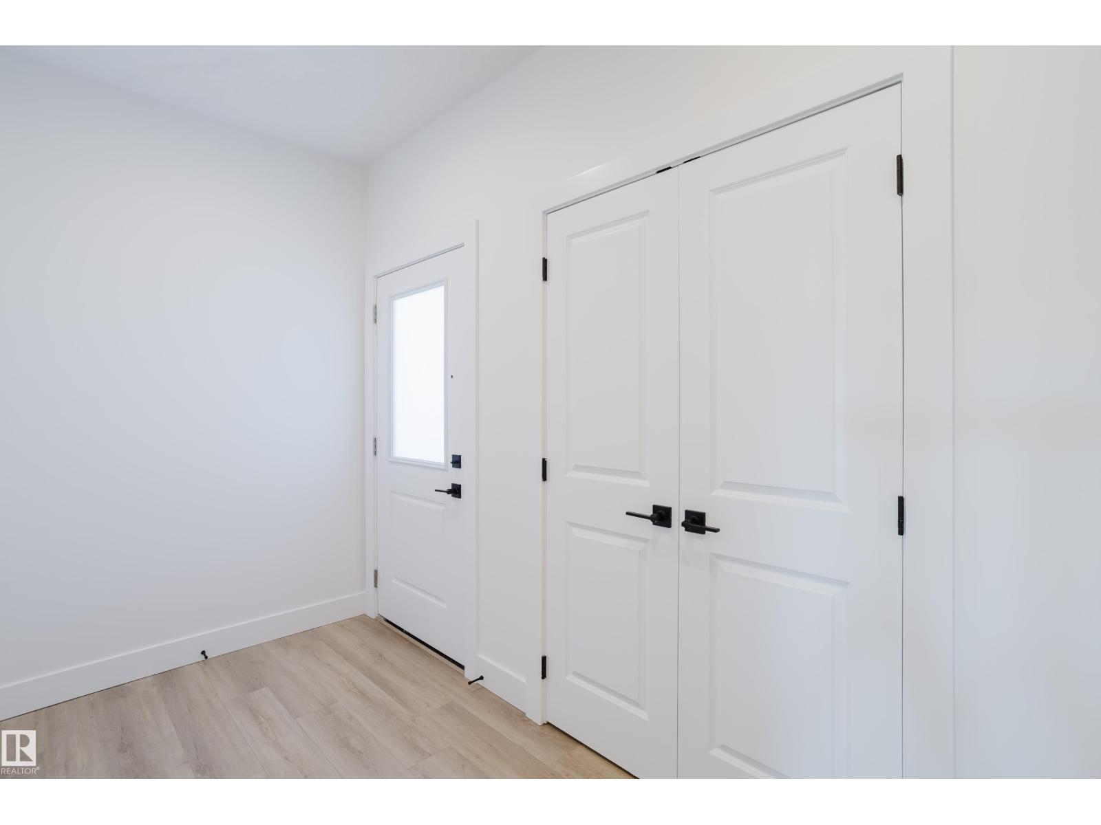 373 Bluff Cv, Leduc, Alberta  T9E 1M9 - Photo 3 - E4458260