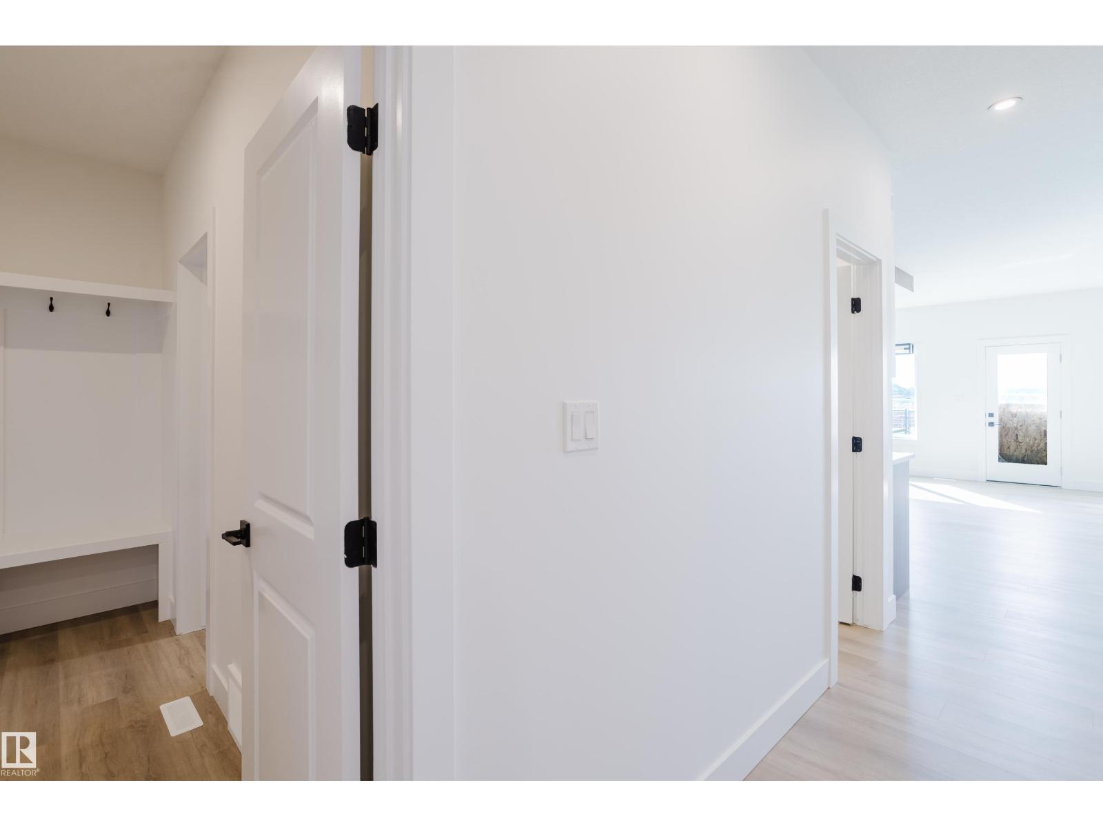 373 Bluff Cv, Leduc, Alberta  T9E 1M9 - Photo 6 - E4458260
