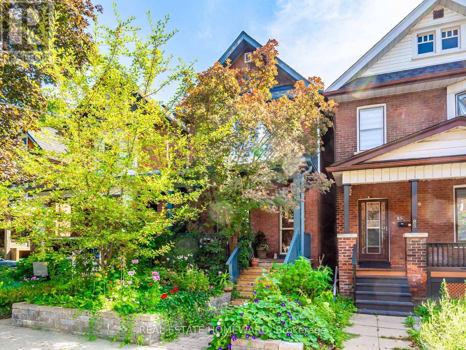 87 HARCOURT AVENUE, Toronto, Ontario