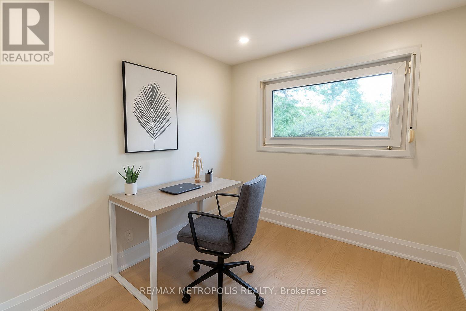 48 Knockbolt Crescent, Toronto, Ontario  M1S 2P6 - Photo 9 - E12411104