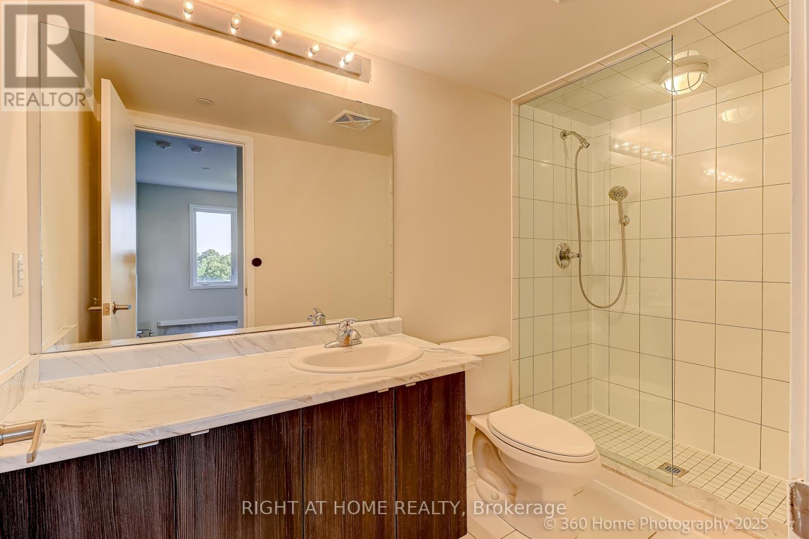 28 - 200 Alex Gardner Circle, Aurora, Ontario  L4G 3G5 - Photo 15 - N12411081