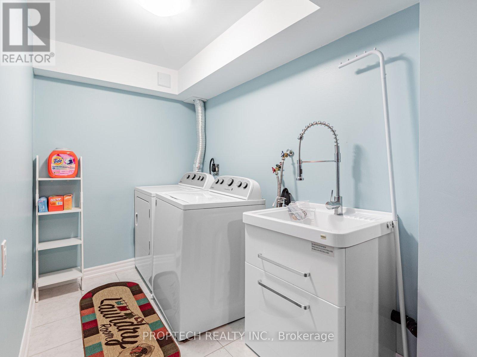 16 Colchester Street, Markham, Ontario  L6B 1K4 - Photo 20 - N12411090
