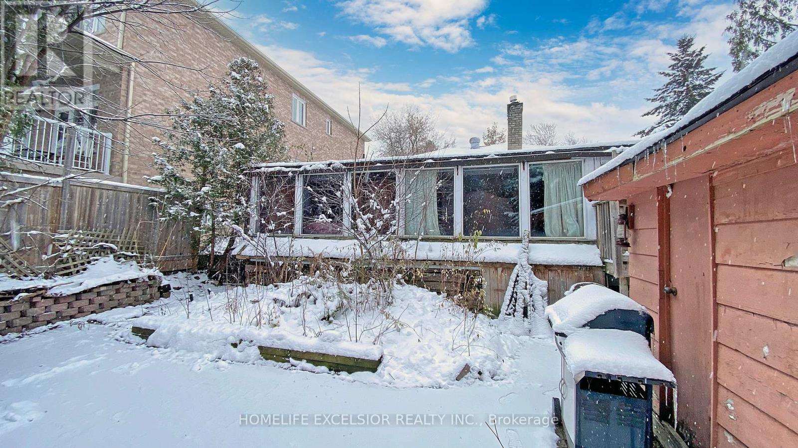 249 Palmer Avenue, Richmond Hill, Ontario  L4C 1P1 - Photo 38 - N12411095