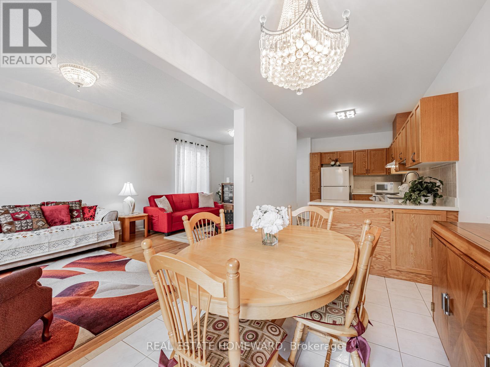 58 Coleluke Lane, Markham, Ontario  L3S 0B7 - Photo 11 - N12411099