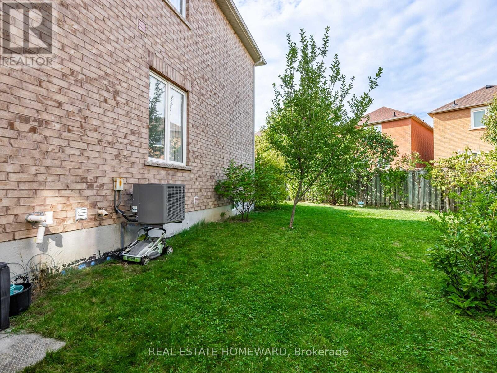 58 Coleluke Lane, Markham, Ontario  L3S 0B7 - Photo 36 - N12411099